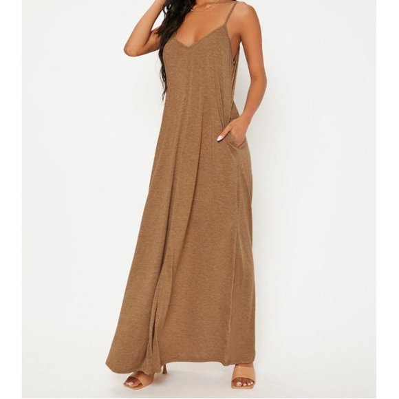 Maxi Cami Dress with Pockets - Picture 3 of 8